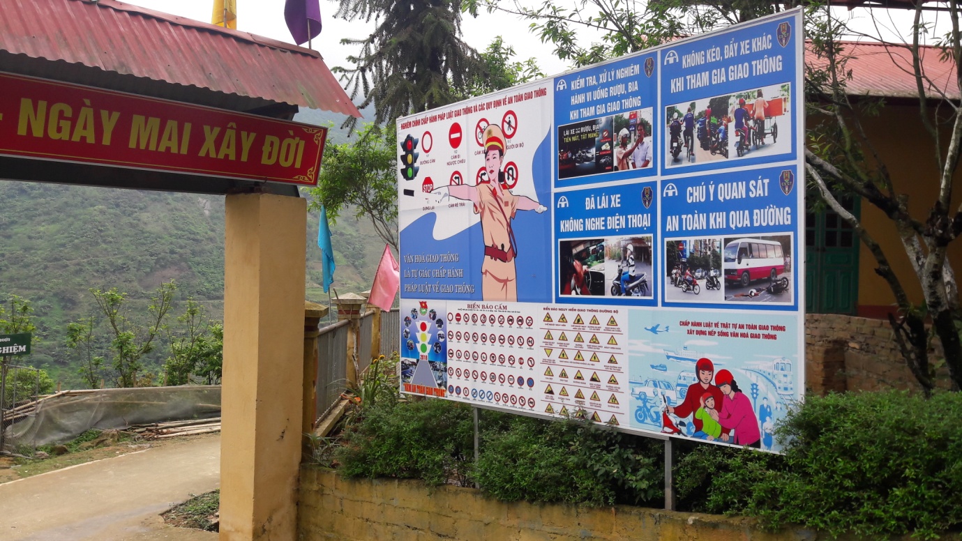 D:\ANH MOI HON\ANH GUI PGD\MOT GOC TIEU CANH.jpg