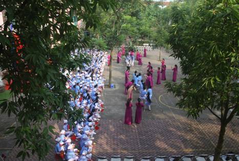 E:\NGUYEN\ẢNH NĂM HỌC 2018-2019\2.ẢNH NGÀY VUI TỰU TRƯỜNG 20-8-2018\IMG_1082.JPG