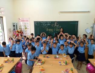 C:\Users\Administrator\Desktop\ảnh trung thu 2018\42374419_248583032515691_5300455002970521600_n.jpg