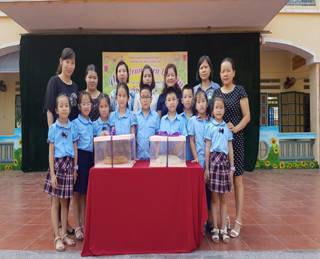 C:\Users\Administrator\Desktop\ảnh trung thu 2018\42423069_167129484162009_4618472702410227712_n.jpg