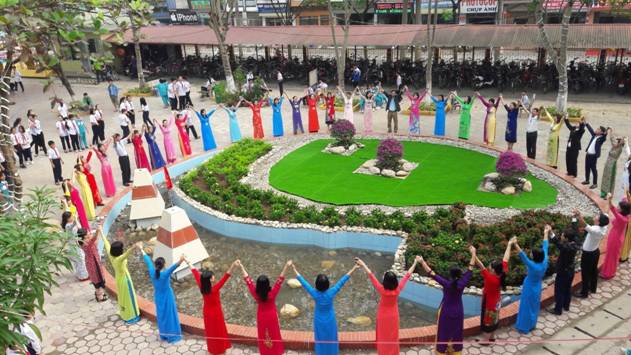 E:\THCS Ngô Văn Sở\Bài viết tin\25 năm\Biển đảo.jpg